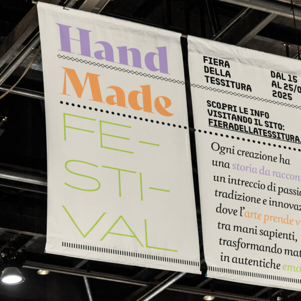 Banner in PVC ignifugo anima nera bifacciale